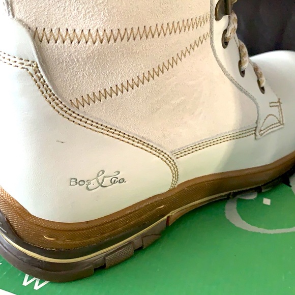 Brand New in Box White/Cream Tall winter Combat Boots - Picture 4 of 12